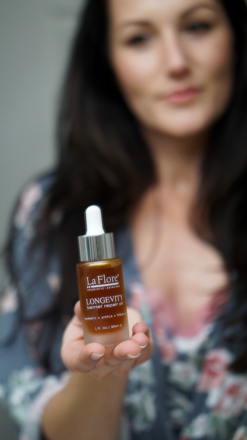 Discover 3 Natural Face Oils That Reduce Signs of Acne and Wrinkles