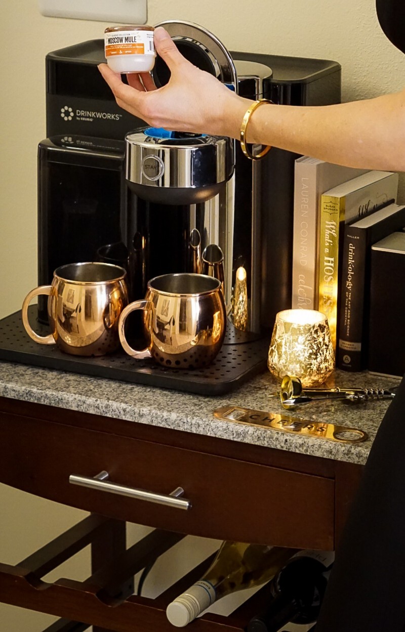 Easy and Effortless Ideas for a Chic Holiday at Home