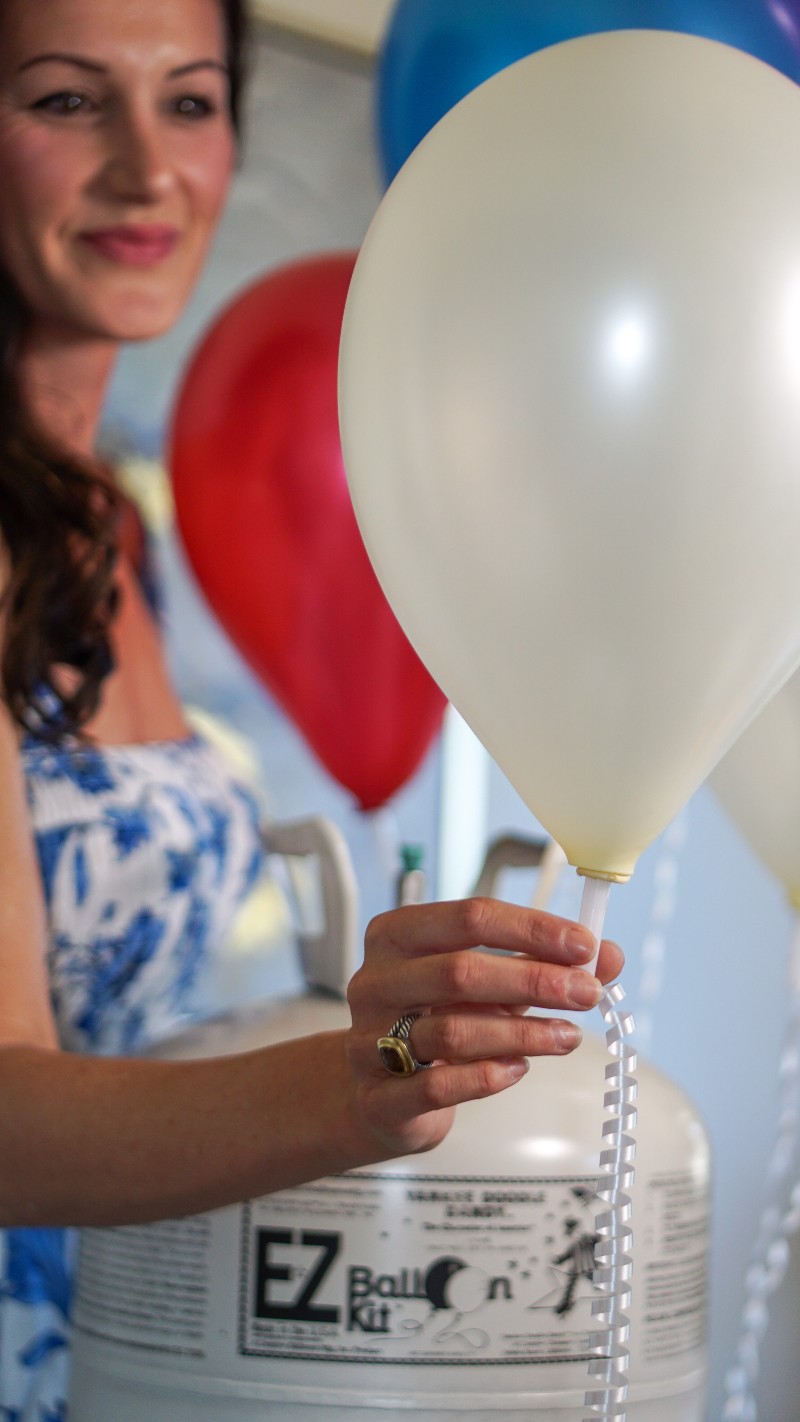 E-Z Safety Seal Balloon Valves at Walmart - Creative Balloons Manufacturing