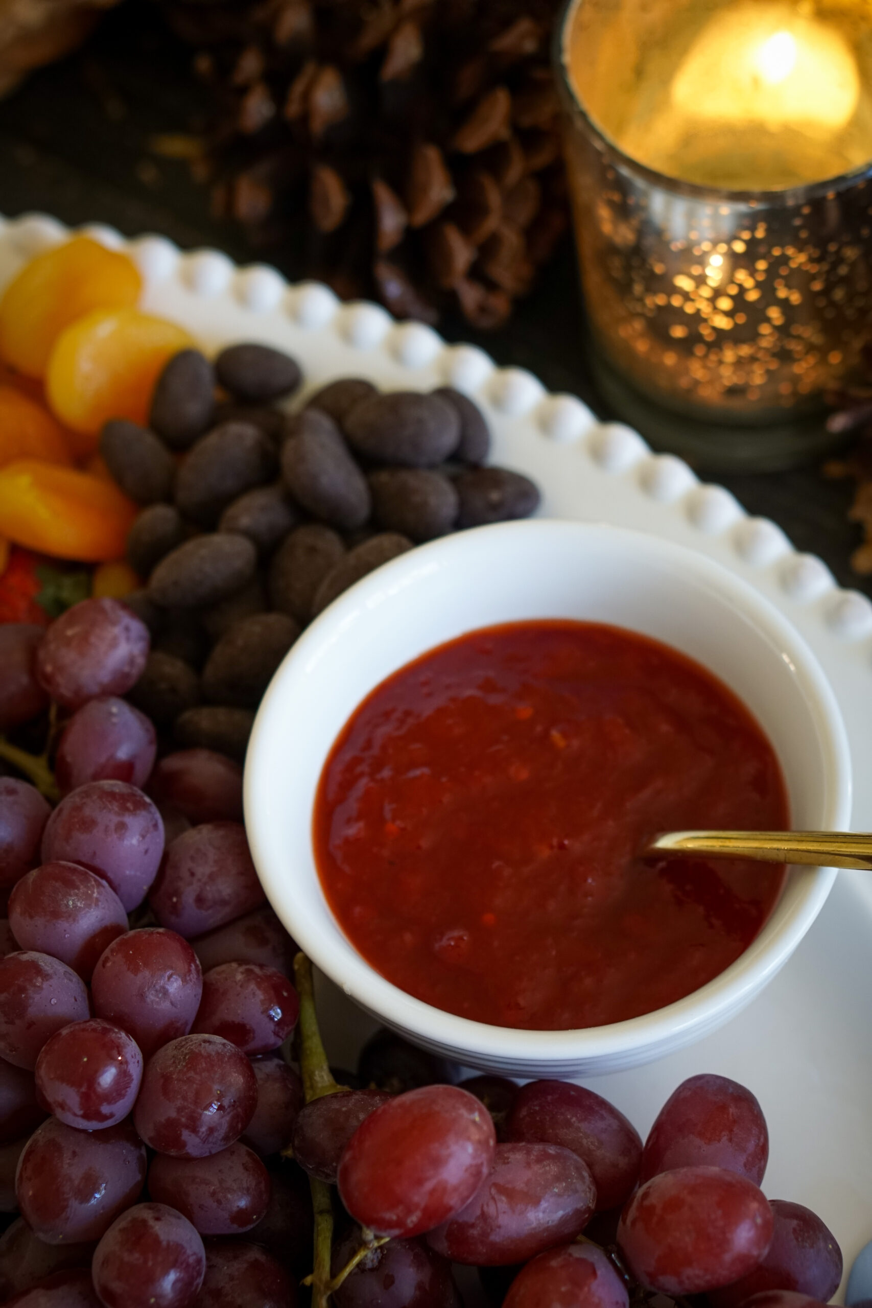 Expert Ideas for Easily Hosting a Holiday Happy Hour at Home