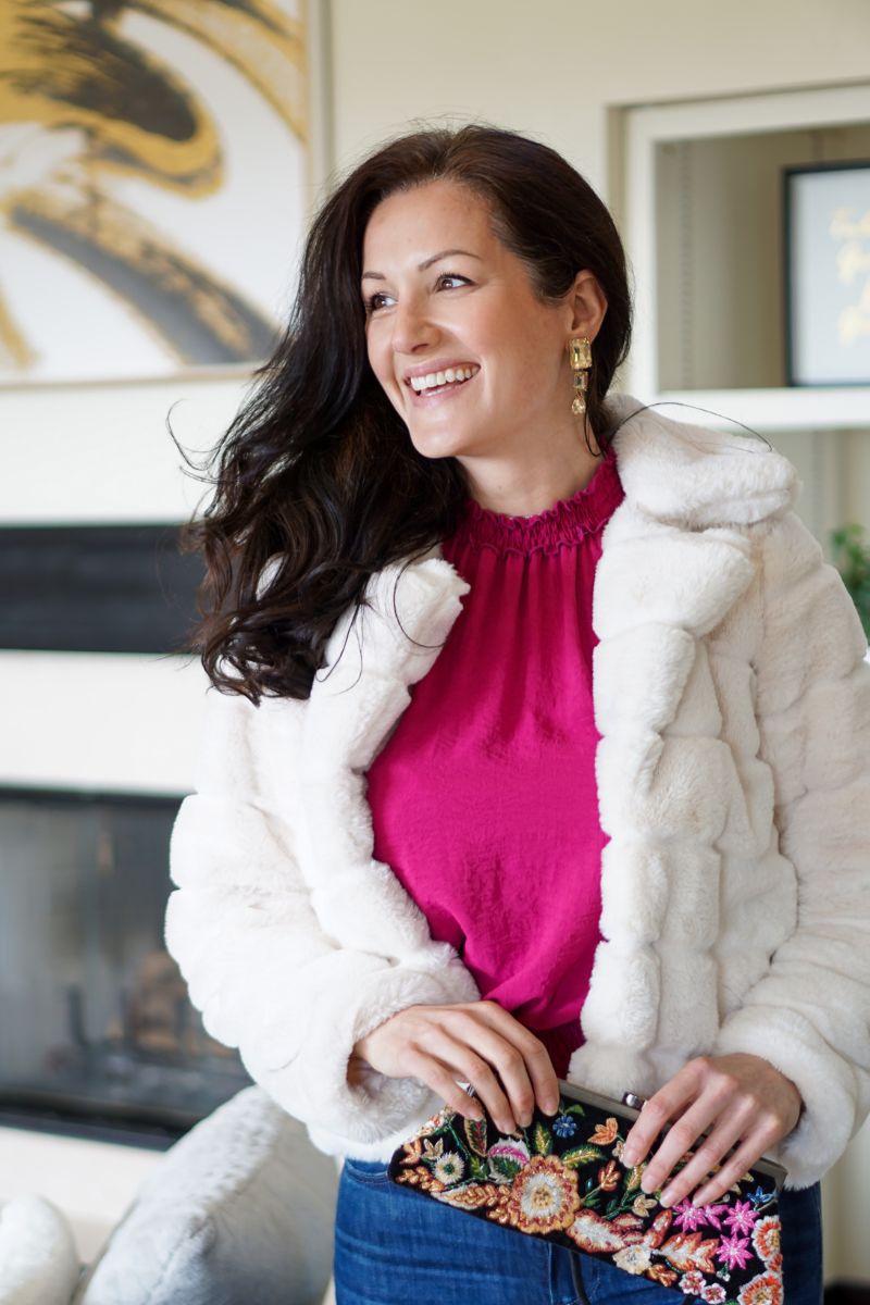 10 Fashion Forward Valentine's Day Outfits That Will Elevate Your Style