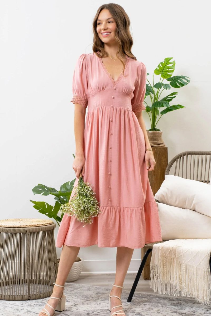 10 Fashion Forward Valentine's Day Outfits That Elevate Your Style