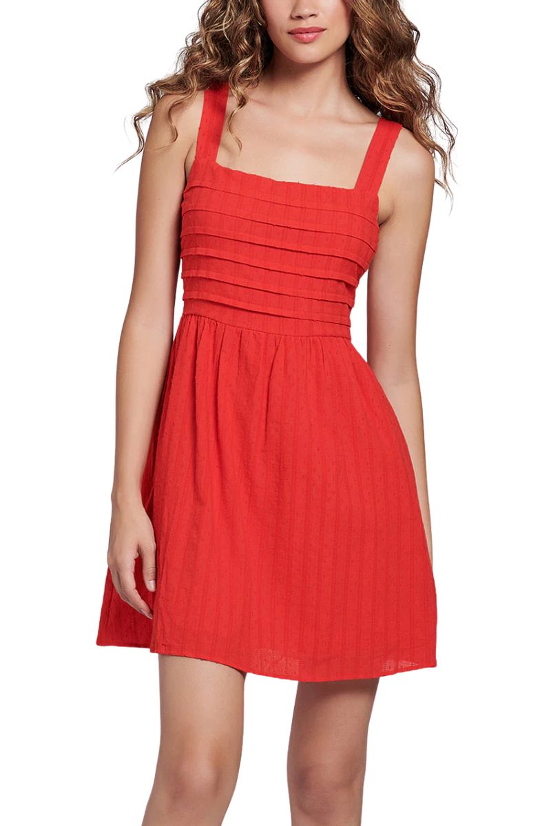 10 Fashion Forward Valentine's Day Outfits That Elevate Your Style