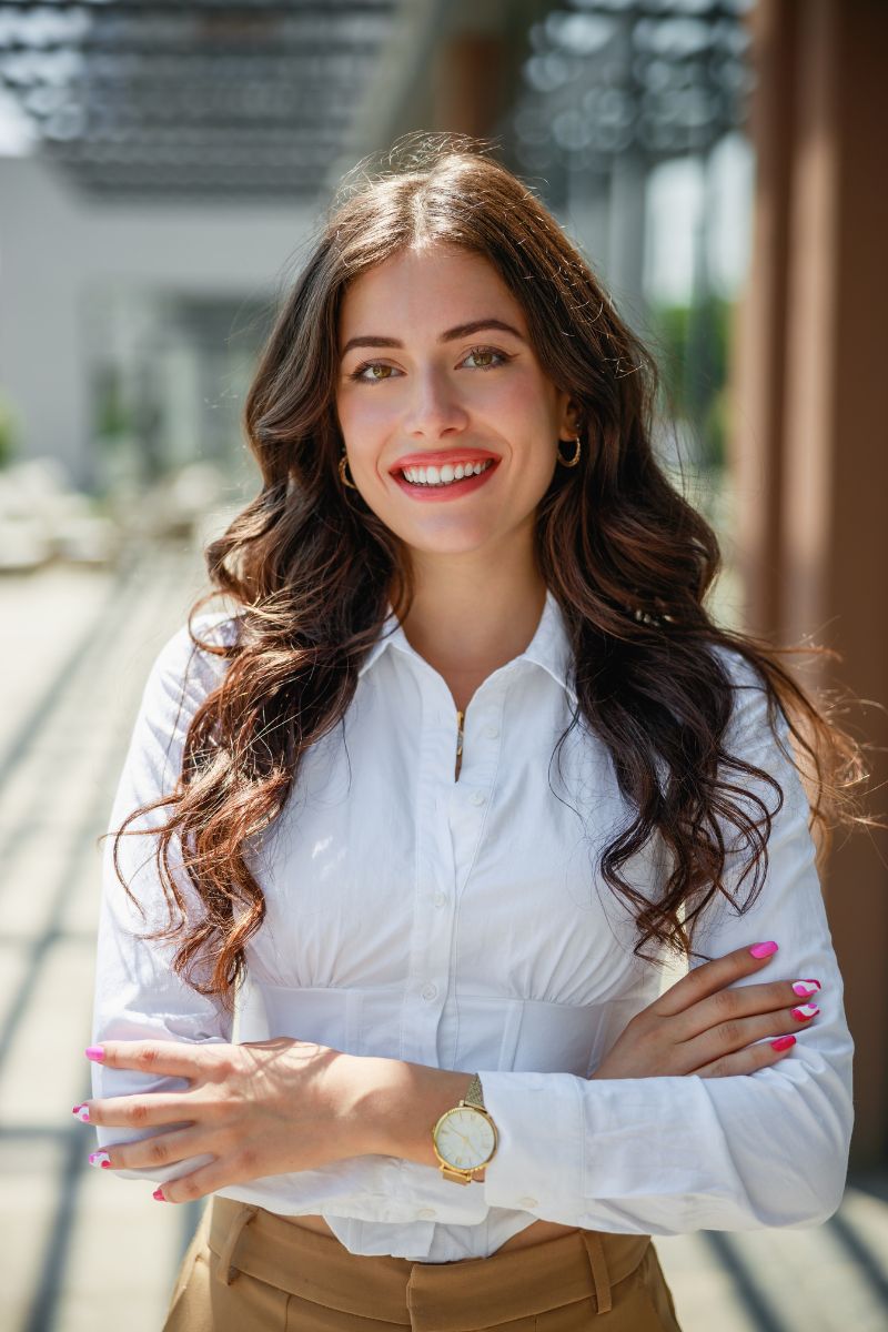 The Art of Timeless Style: Learn How To Create a Capsule Wardrobe for a Sophisticated Summer Style