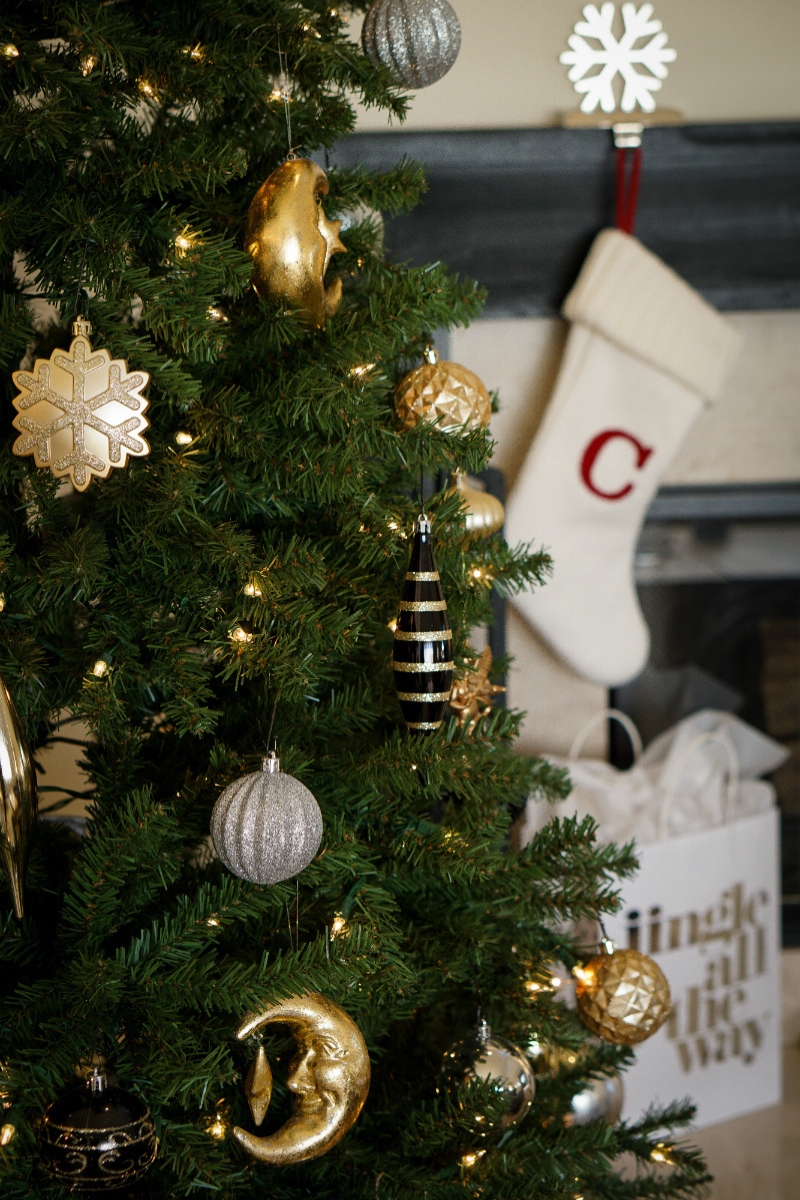 Holiday Gift Guide for Happier Homes and Hostesses