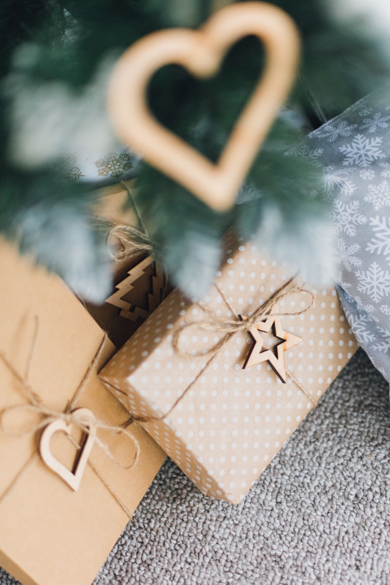 Holiday Gifts That Inspire Happiness and Help People Manifest Their Dreams