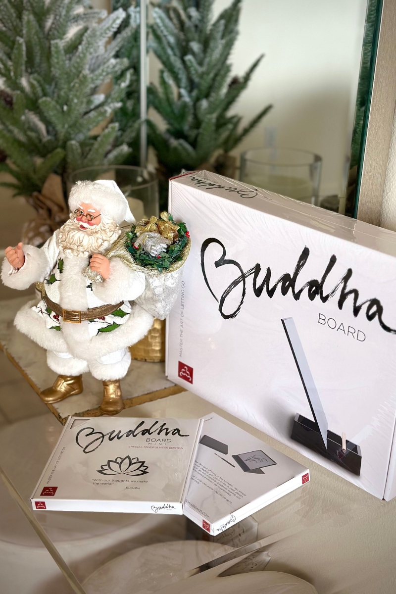 Holiday Gifts That Inspire Happiness and Help People Manifest Their Dreams