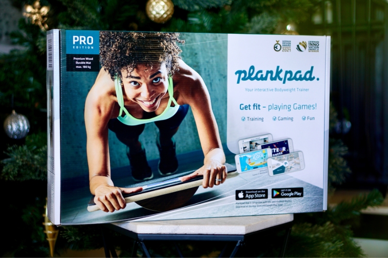 The Merry and Bright Holiday Giveaway from Inspirations & Celebrations