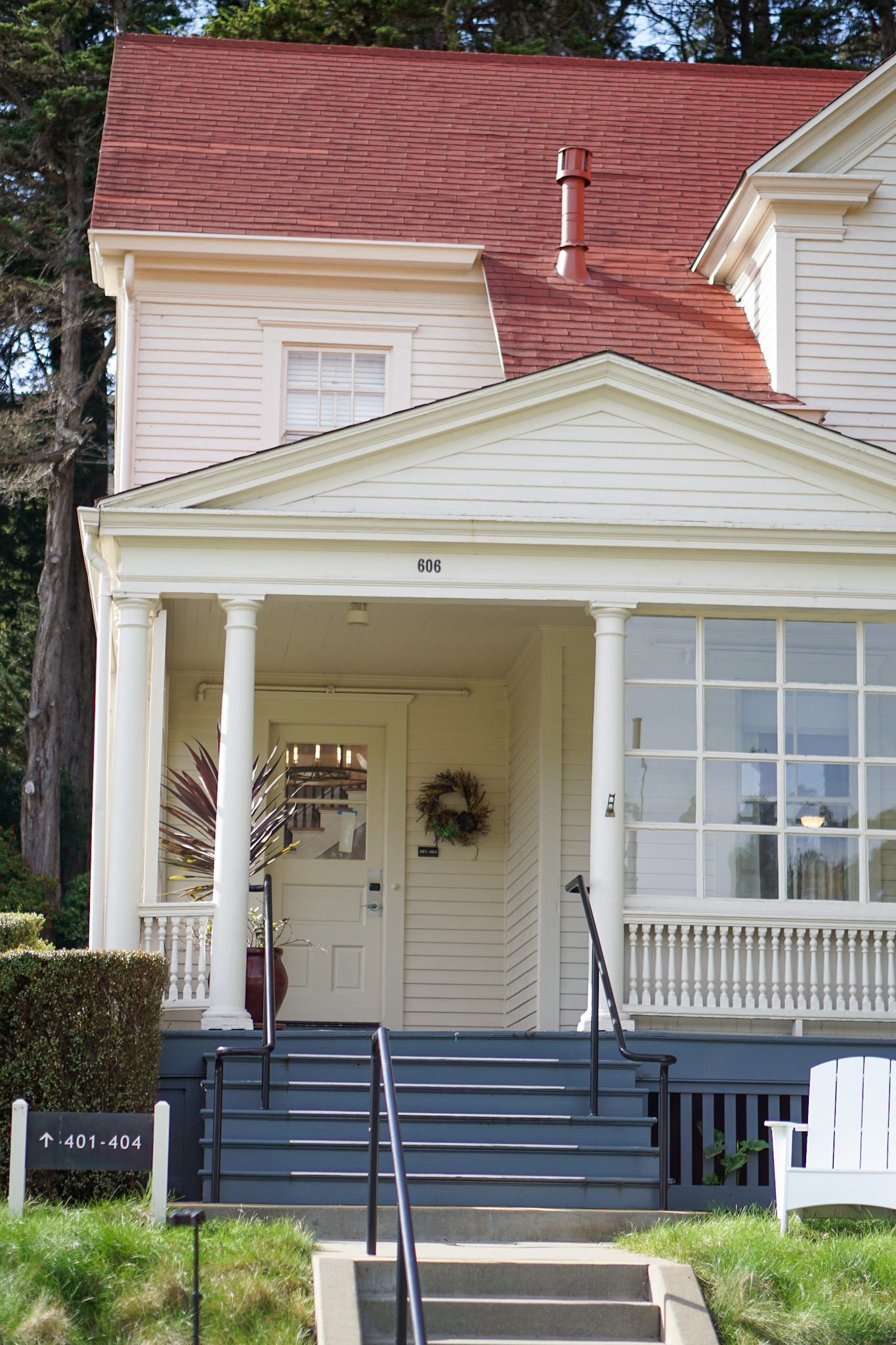 Luxury Travel Guide to Sausalito California: Discover This Chic & Charming Escape by The Bay