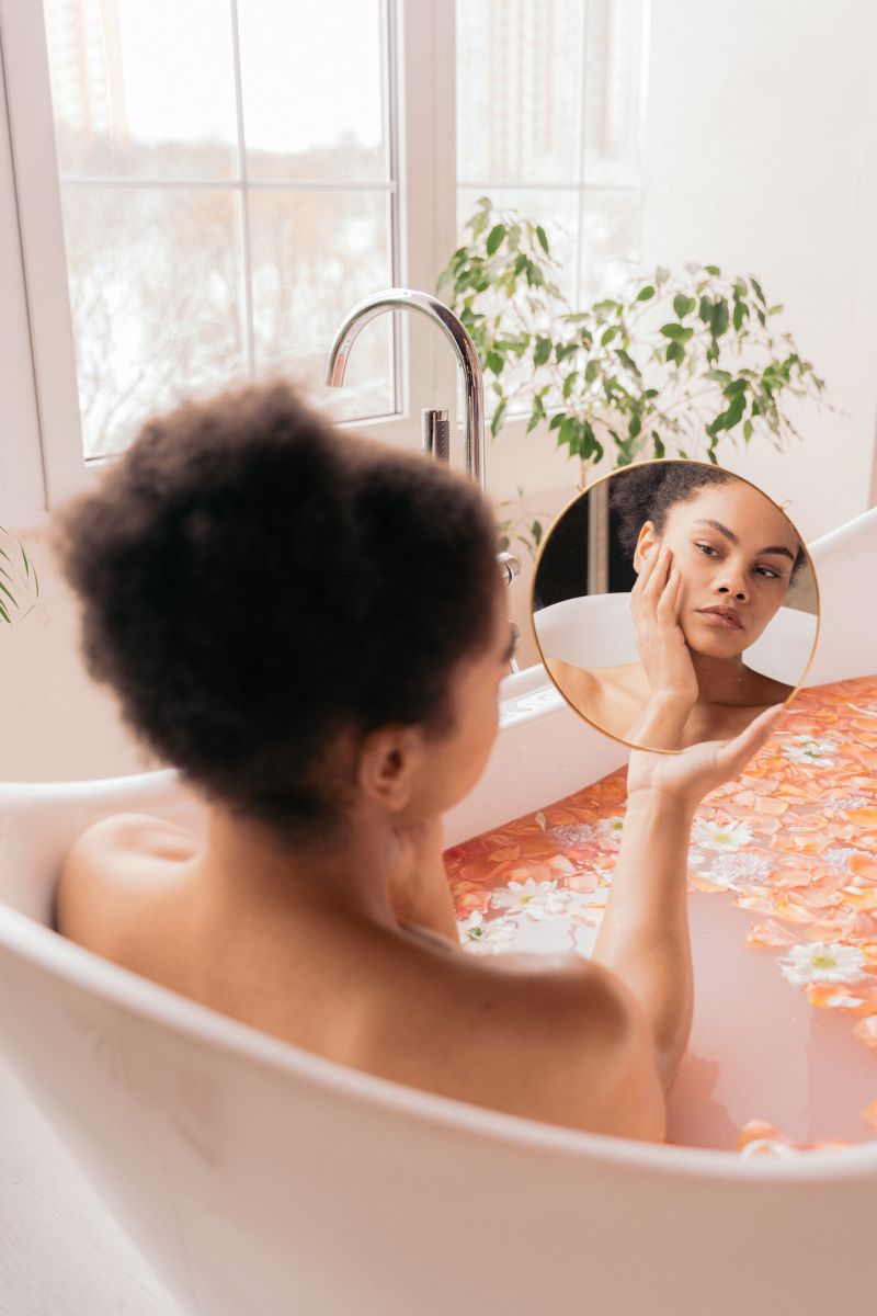 Empowering Advice for Women by a Leading Psychologist & Viral Video Creator on Practicing Self-Love to Boost Self-Worth