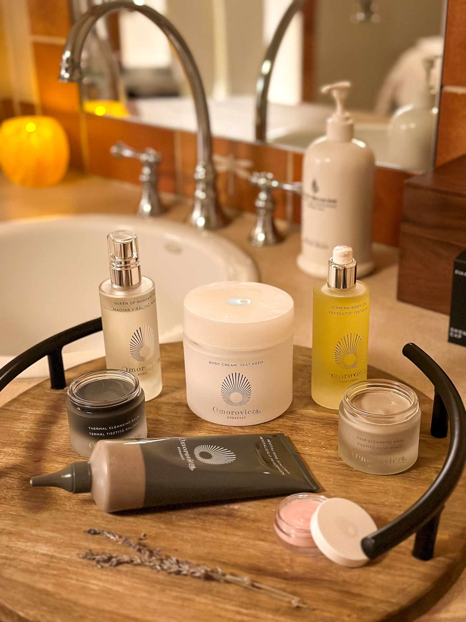 Jackson Hole Wyoming Travel Guide - The Ultimate Outdoor Adventure in the Old Wild West