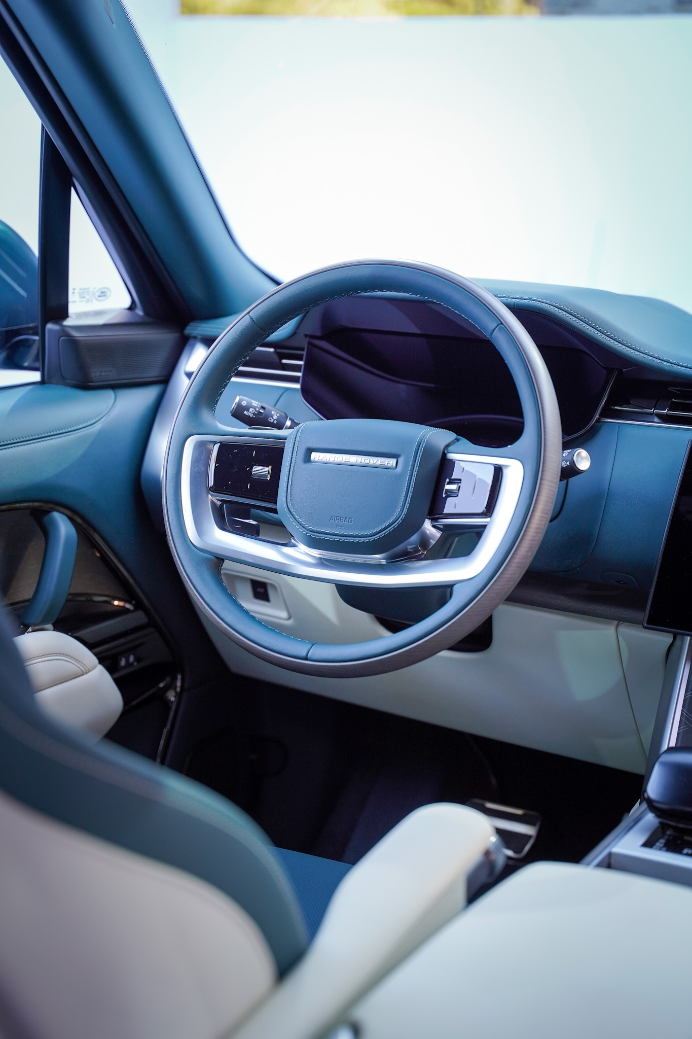 Range Rover Brought British History & Modern Luxury to Pebble Beach for Monterey Car Week 2024 - Range Rover SV Carmel Edition at Range Rover House Pebble Beach