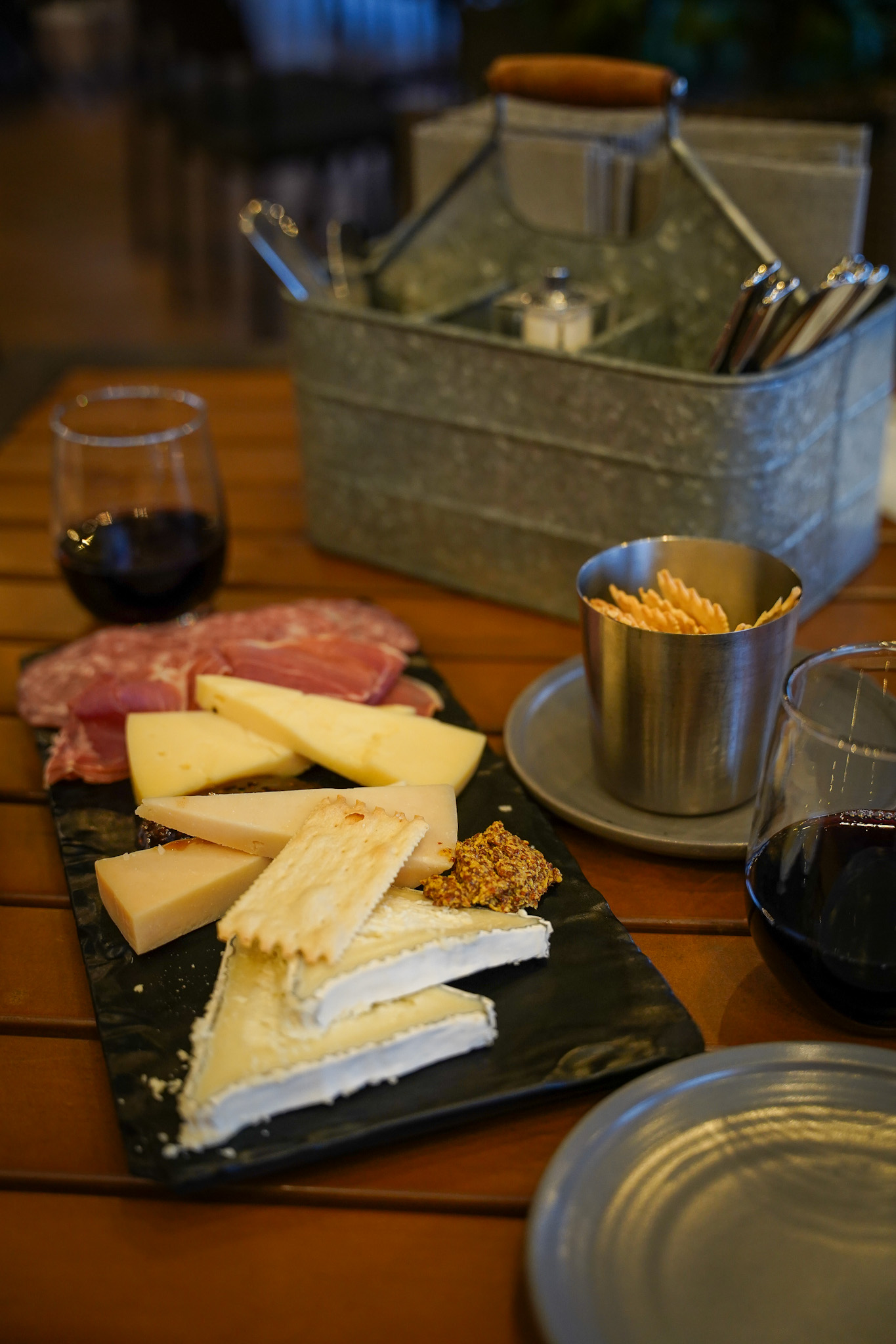 Napa Food & Wine Guide: The Ultimate Epicurean Experience in California's Wine Country - Sky & Vine Rooftop Bar at The Archer Hotel in Downtown Napa