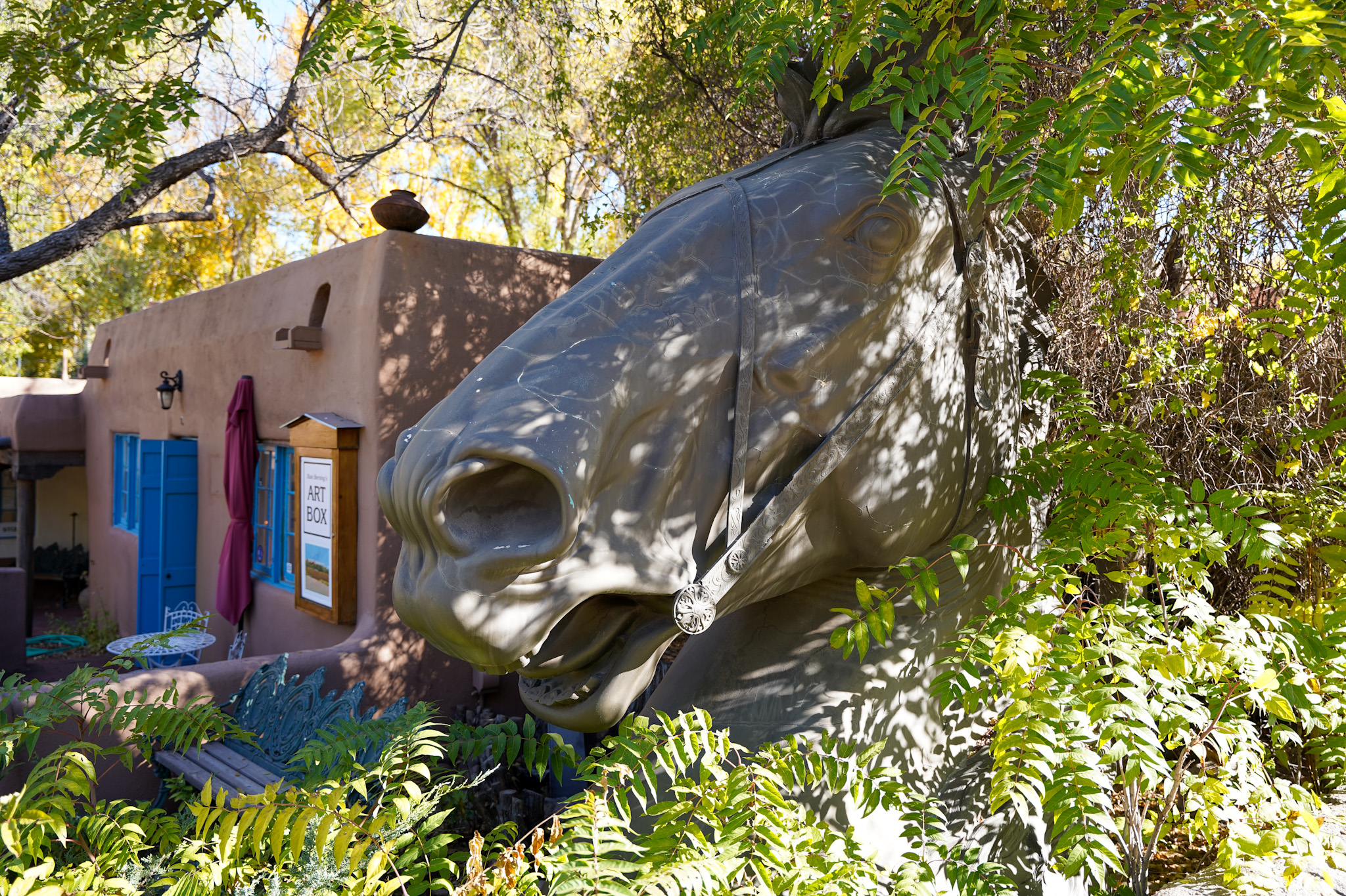 Santa Fe New Mexico Luxury Travel Guide - Canyon Road