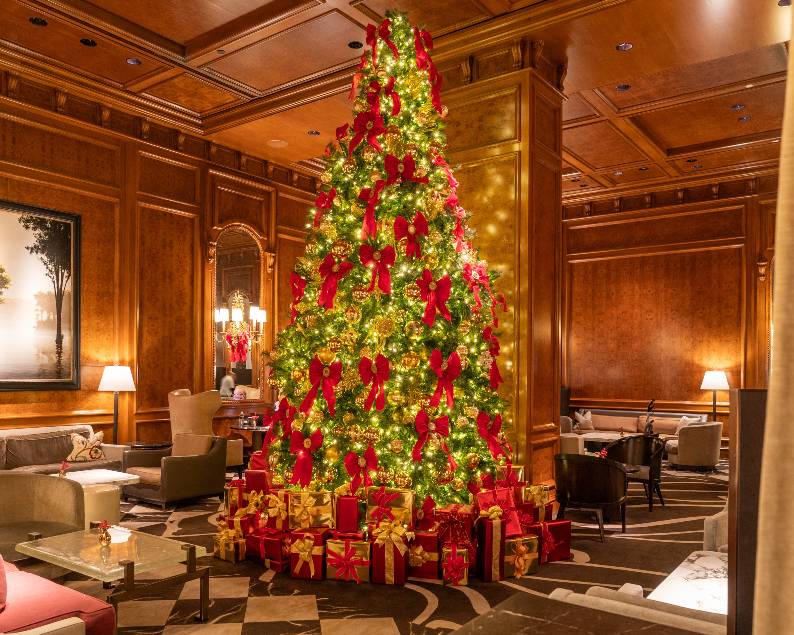 Iconic Urban Getaways Filled with Holiday Cheer & Seasonal Delights - Image credit The Ritz-Carlton New York