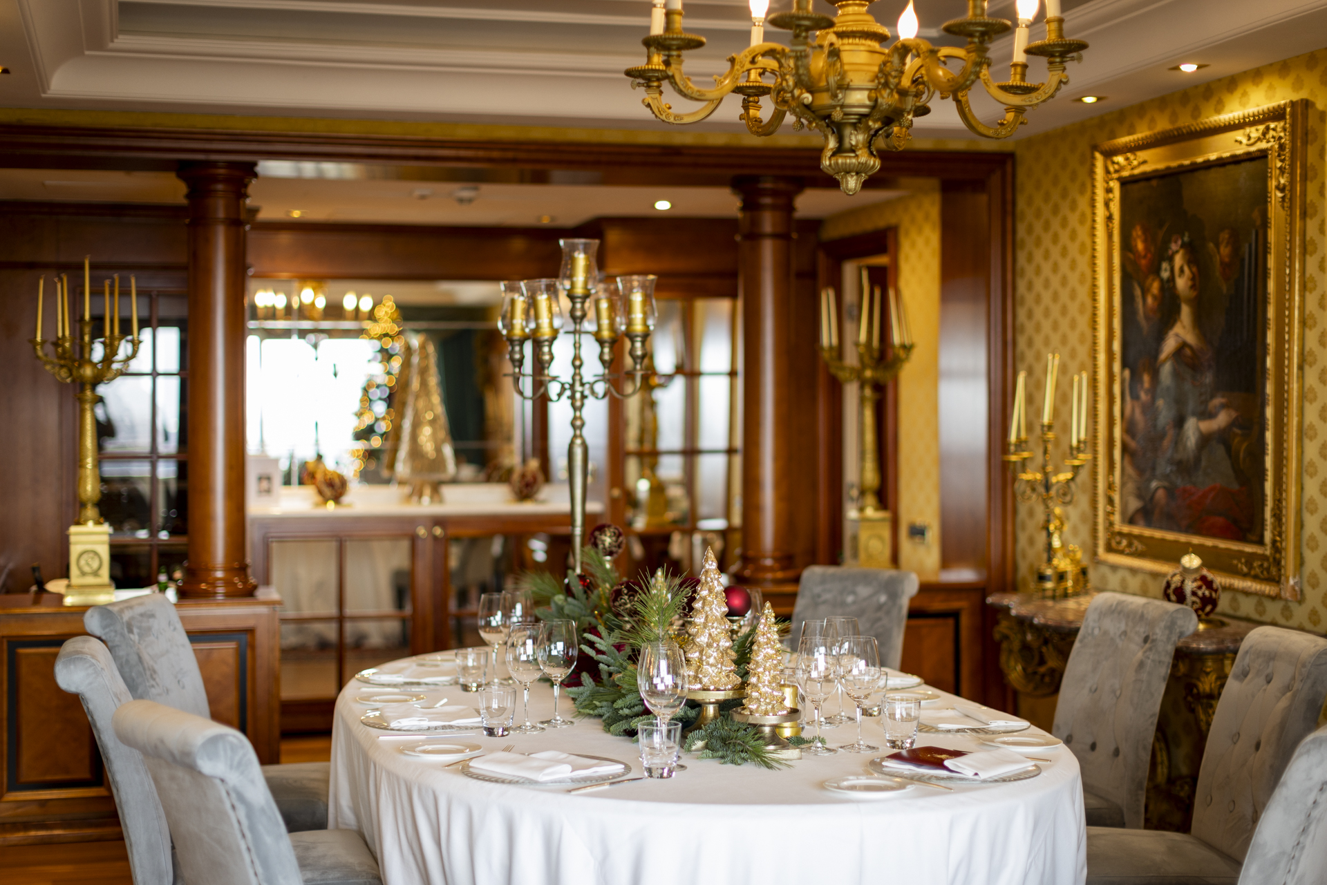 Iconic Urban Getaways Filled with Holiday Cheer & Seasonal Delights - Image credit Rome Cavalieri, A Waldorf Astoria Hotel