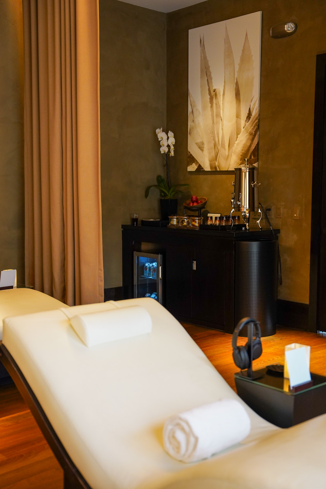 Miami Girls’ Getaway Travel Guide - Acqualina Spa