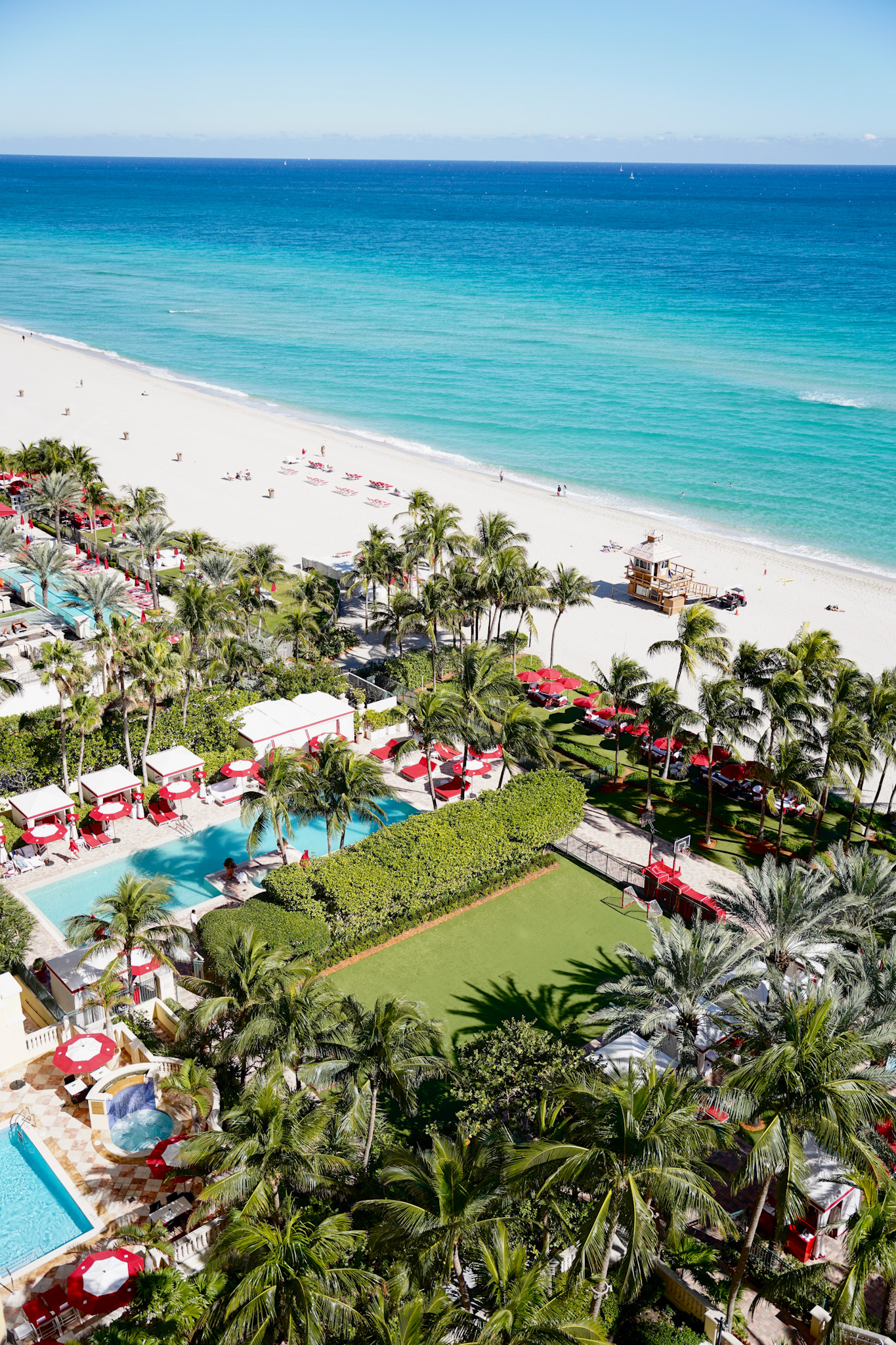 Miami Girls’ Getaway Travel Guide - Acqualina Resort & Residences