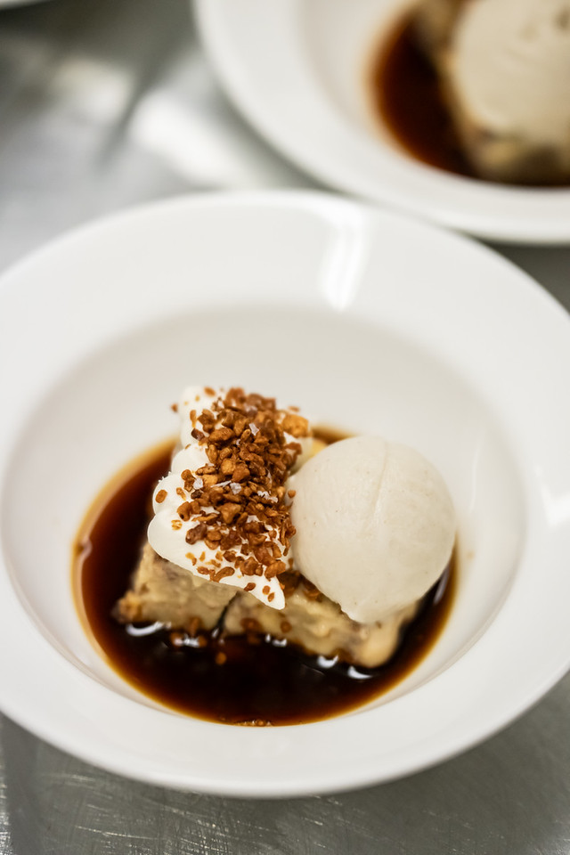 Andrew Zimmern - Inside the World of Celebrity Chefs - Discover Elevated Entertaining Ideas Inspired by Global Cuisine - Image credit Gamma Nine Photography