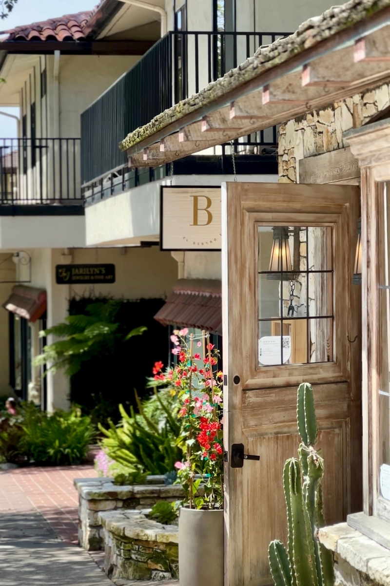 5 Delightful Restaurants on The Monterey Peninsula with Charming Settings or Beautiful Coastal Views - El Bistro by the Sea