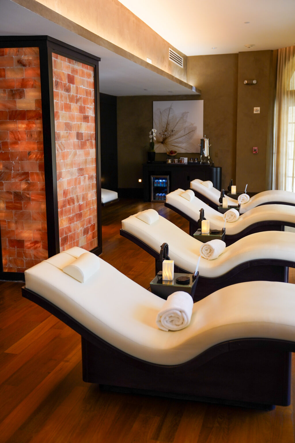 5 Award-Winning Luxury Hotel Spas in the U.S. That Are Worth the Splurge (According to a Travel Editor) - Acqualina Resort